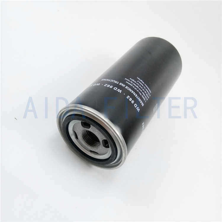  MANN  Oil  Filter  Elenment WD962