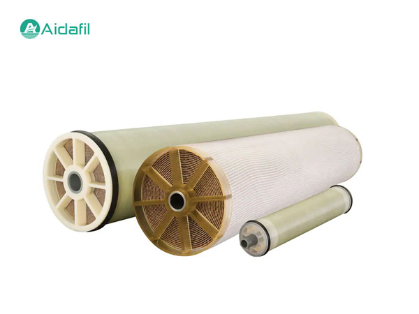 Reverse osmosis membrane filter element loading=